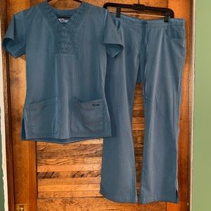 Grey’s Anatomy Teal Scrub set